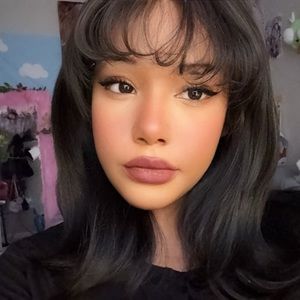 Meet your Posher, Ciera